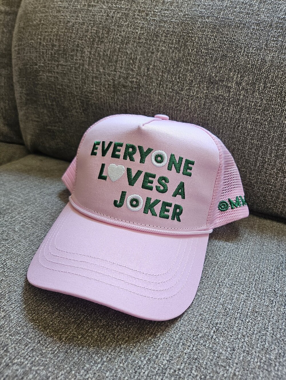 NWOT Oh My Mahjong Pink "Everyone Loves a Joker" Trucker Hat - Picture 4 of 9